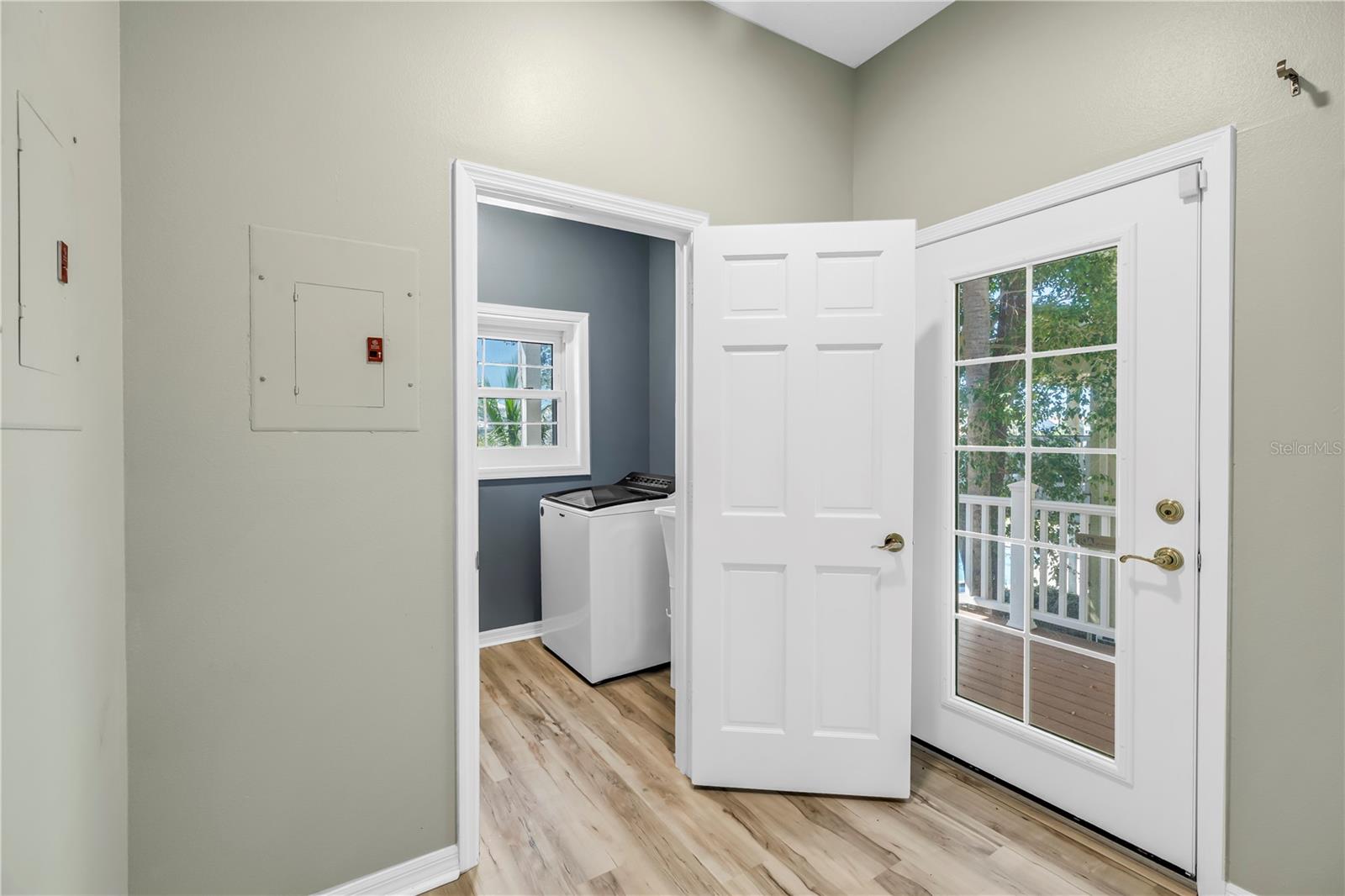 Tierra Verde, Florida, 33715, United States, 4 Bedrooms Bedrooms, ,5 BathroomsBathrooms,Residential,Active,1963248