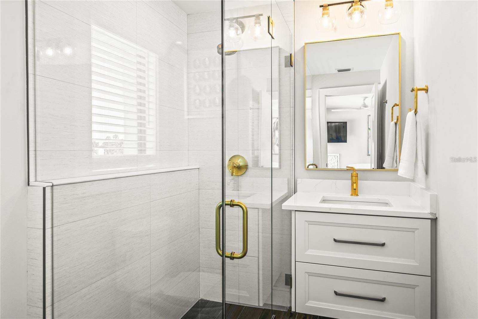 Sarasota, Florida, 34236, United States, 6 Bedrooms Bedrooms, ,8 BathroomsBathrooms,Residential,Active,1773155