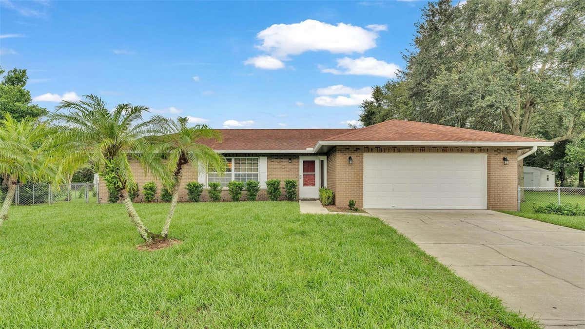 2111 GROVEGLEN LN S, LAKELAND, FL 33813, photo 1 of 42