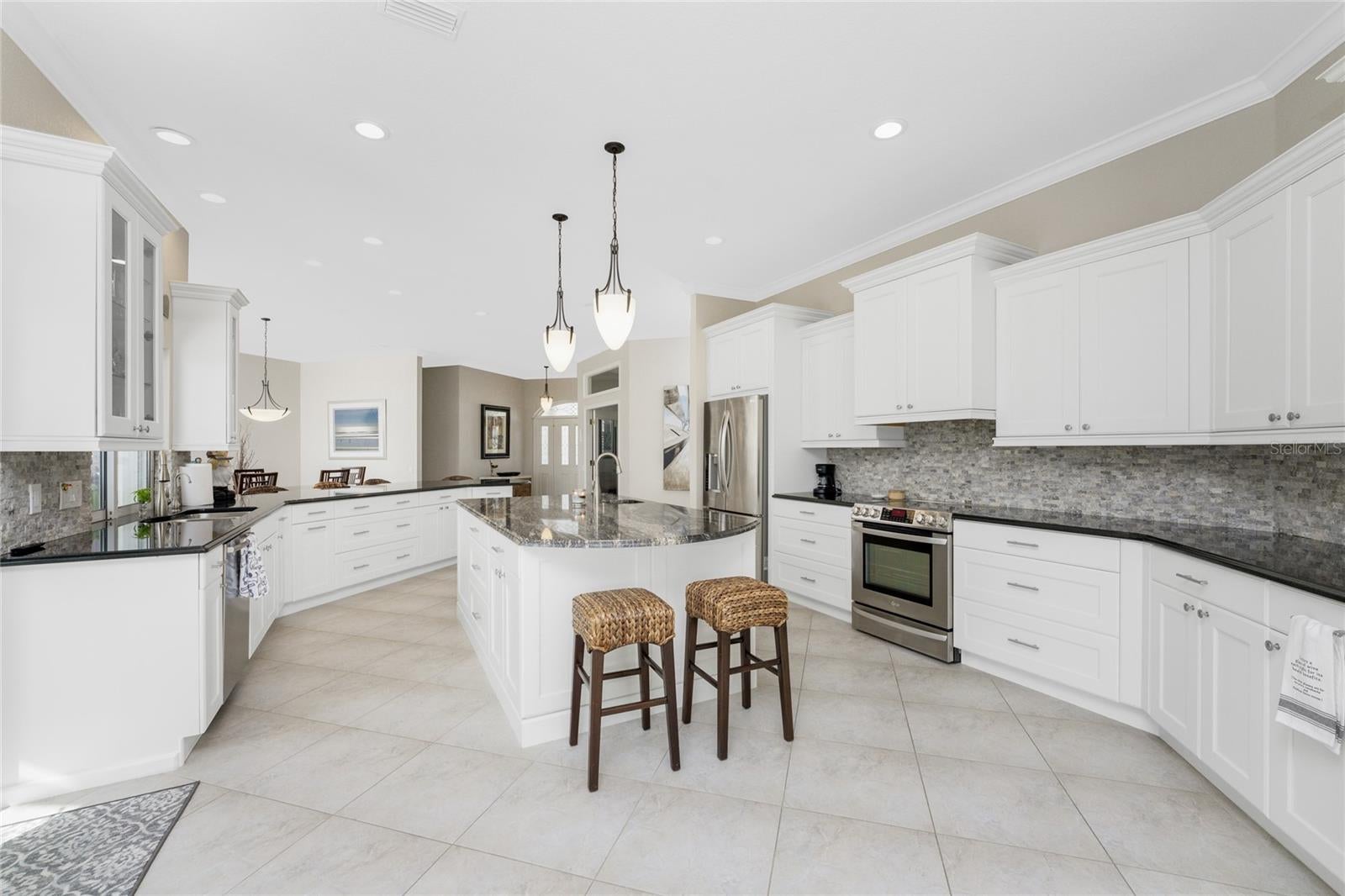 Punta Gorda, Florida, 33950, United States, 3 Bedrooms Bedrooms, ,4 BathroomsBathrooms,Residential,Active,1703827