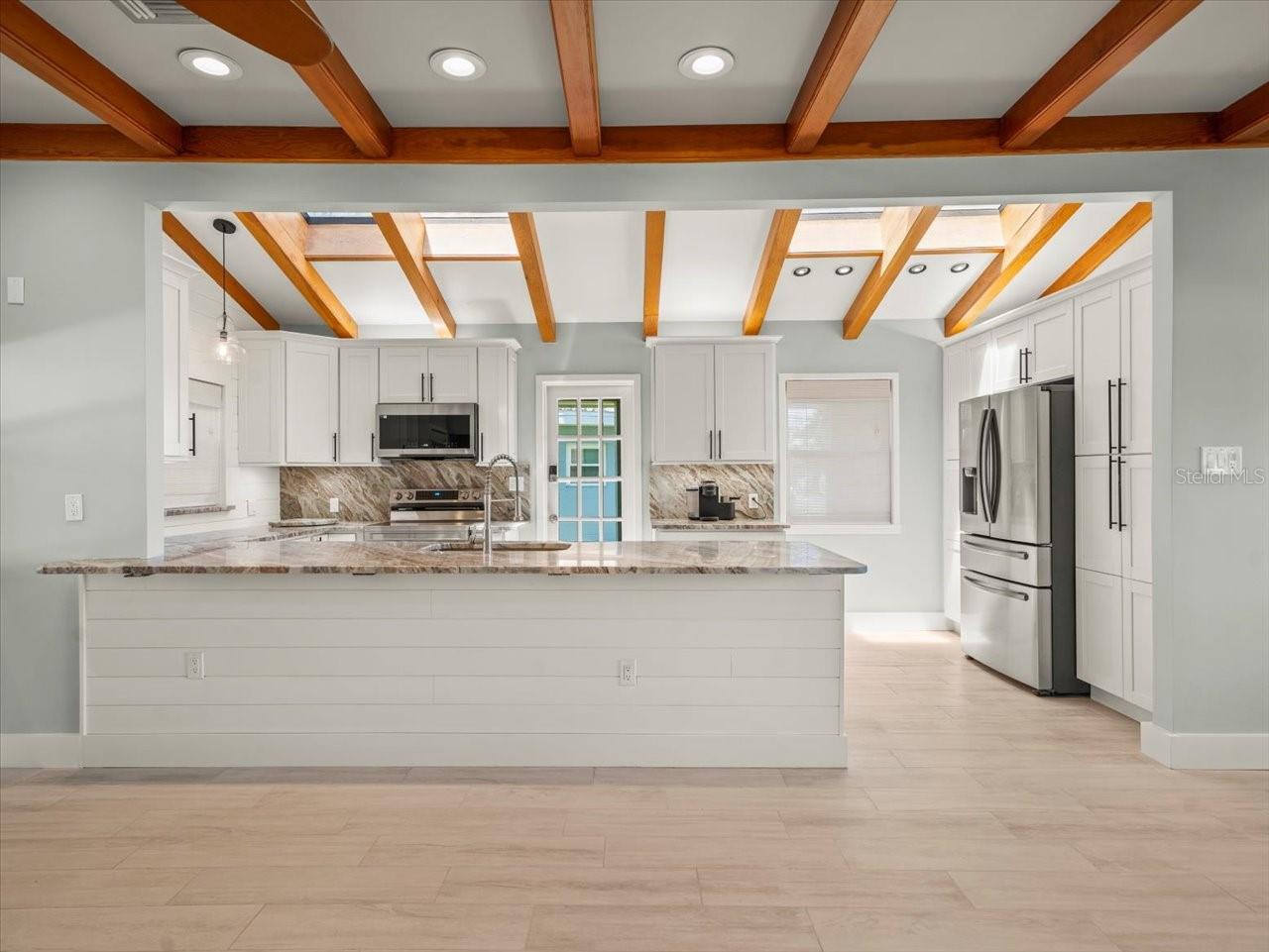 Redington Beach, Florida, 33708, United States, 3 Bedrooms Bedrooms, ,4 BathroomsBathrooms,Residential,Active,1936157