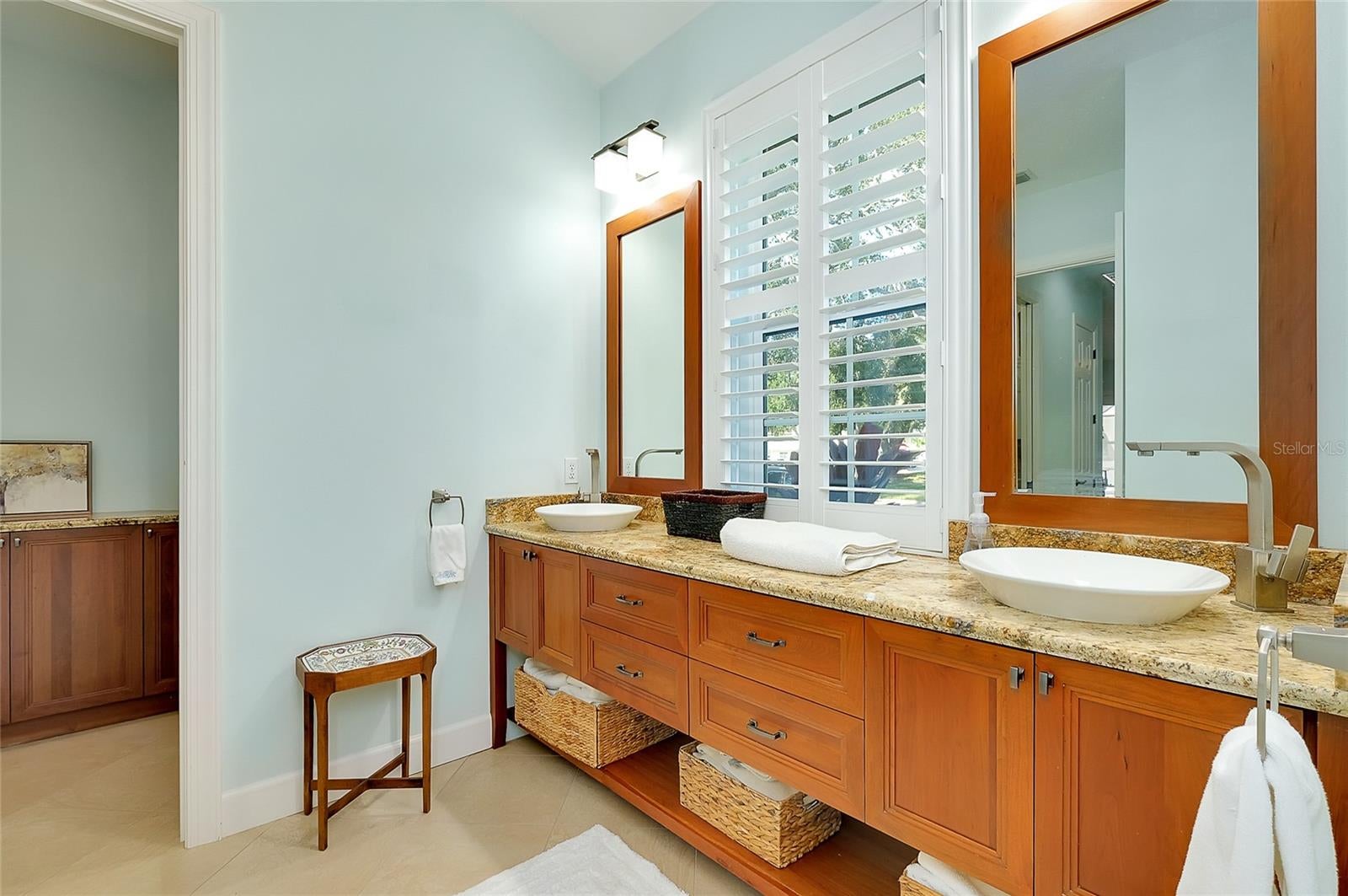 Venice, Florida, 34285, United States, 3 Bedrooms Bedrooms, ,3 BathroomsBathrooms,Residential,Active,2008926