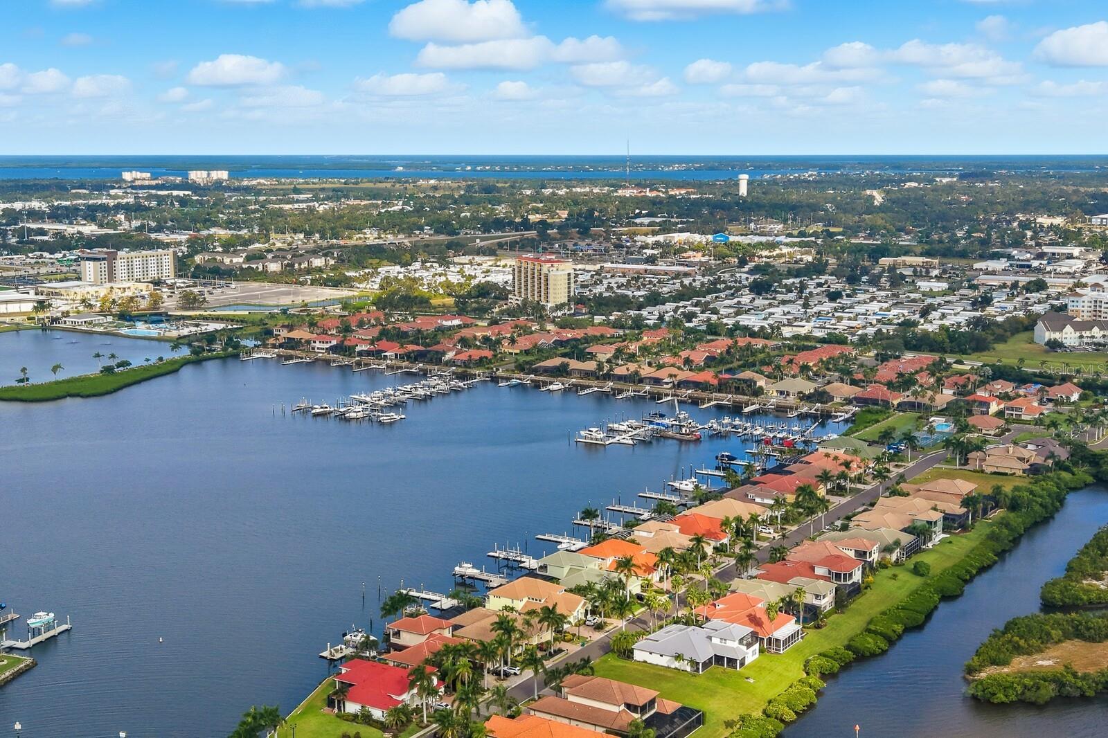 Palmetto, Florida, 34221, United States, 6 Bedrooms Bedrooms, ,6 BathroomsBathrooms,Residential,Active,1973552