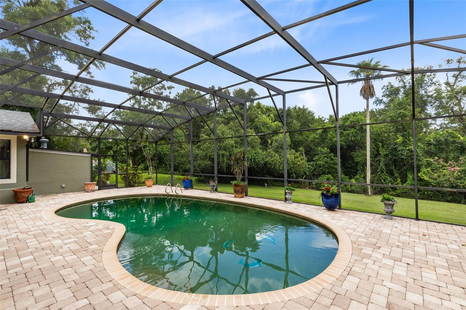 Winter Springs, Florida, 32708, United States, 4 Bedrooms Bedrooms, ,3 BathroomsBathrooms,Residential,Active,1894515