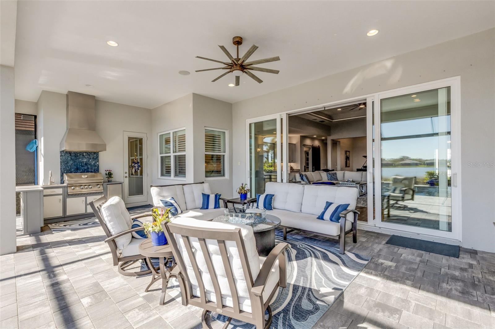 Sarasota, Florida, 34240, United States, 3 Bedrooms Bedrooms, ,3 BathroomsBathrooms,Residential,Active,2015455