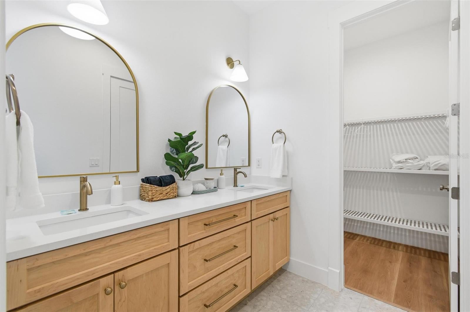 Palm Coast, Florida, 32137, United States, 5 Bedrooms Bedrooms, ,5 BathroomsBathrooms,Residential,Active,2006858