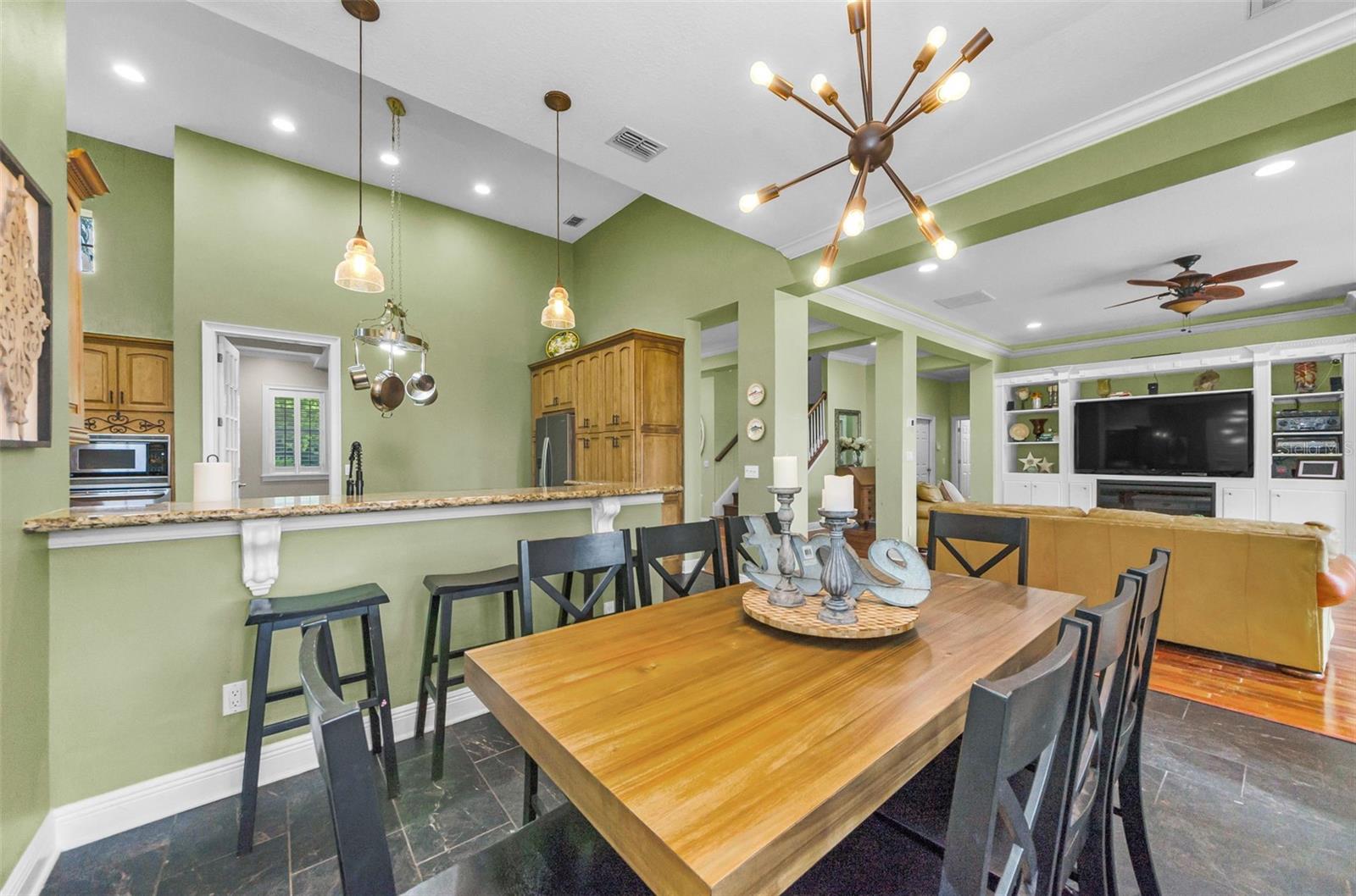 Holiday, Florida, 34691, United States, 4 Bedrooms Bedrooms, ,4 BathroomsBathrooms,Residential,Active,1961940