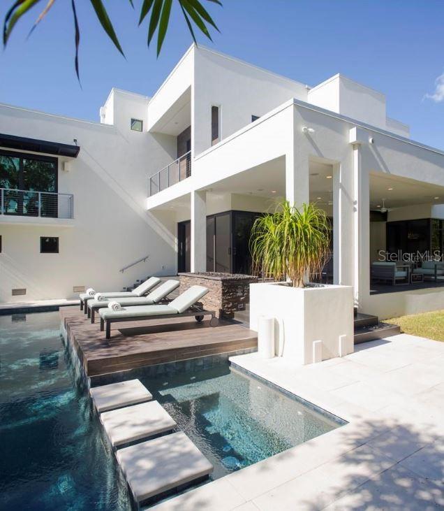 St Petersburg, Florida, 33704, United States, 4 Bedrooms Bedrooms, ,4 BathroomsBathrooms,Residential,Active,2007191