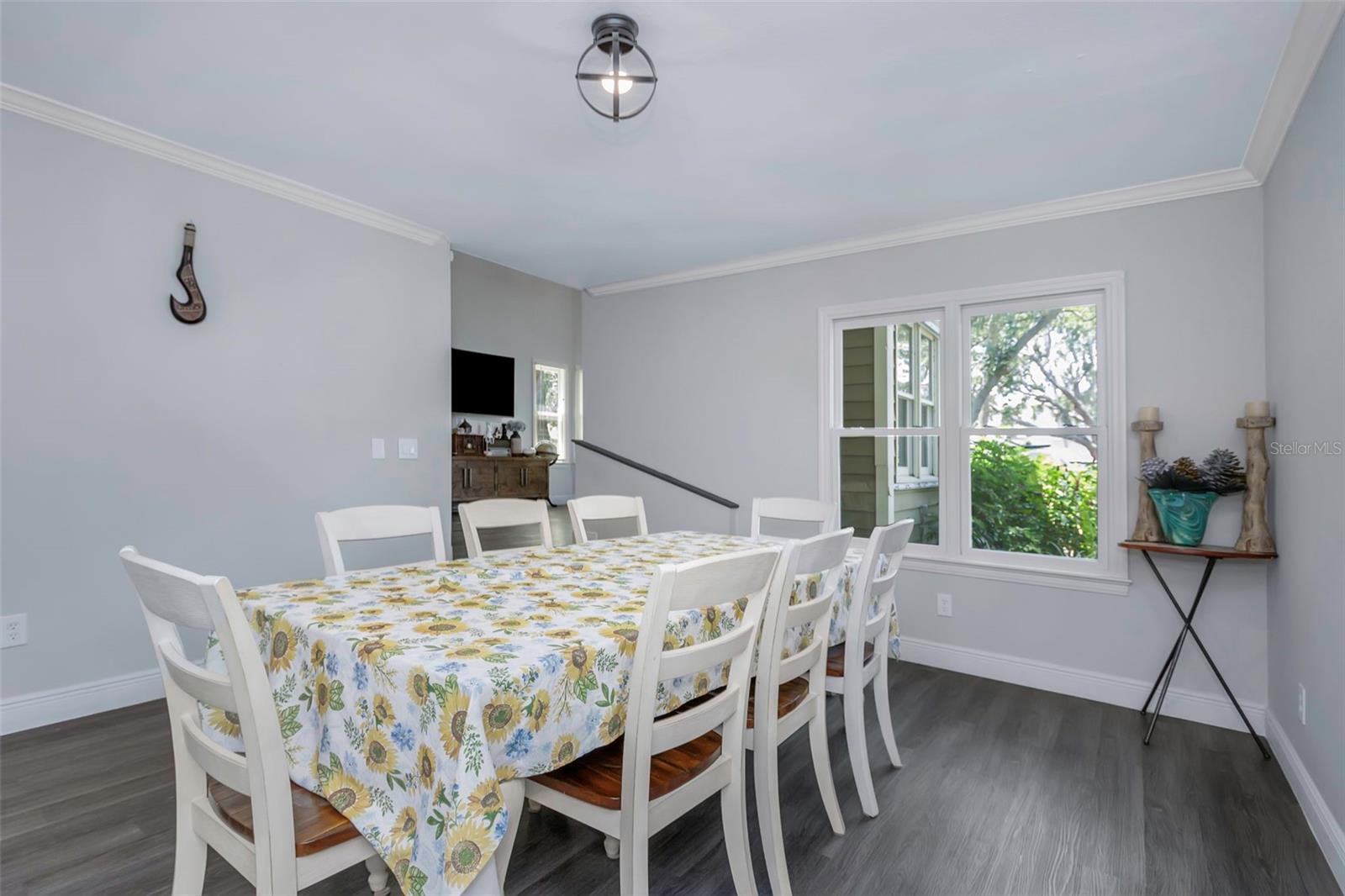 St Petersburg, Florida, 33702, United States, 5 Bedrooms Bedrooms, ,4 BathroomsBathrooms,Residential,Active,1920242