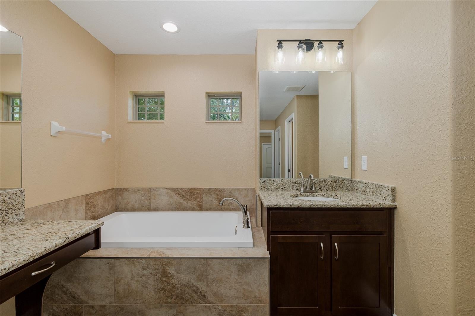Brooksville, Florida, 34614, United States, 3 Bedrooms Bedrooms, ,2 BathroomsBathrooms,Residential,Active,1914602