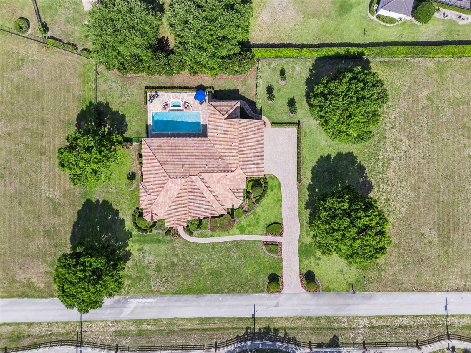 Windermere, Florida, 34786, United States, 5 Bedrooms Bedrooms, ,4 BathroomsBathrooms,Residential,Pending,2052045