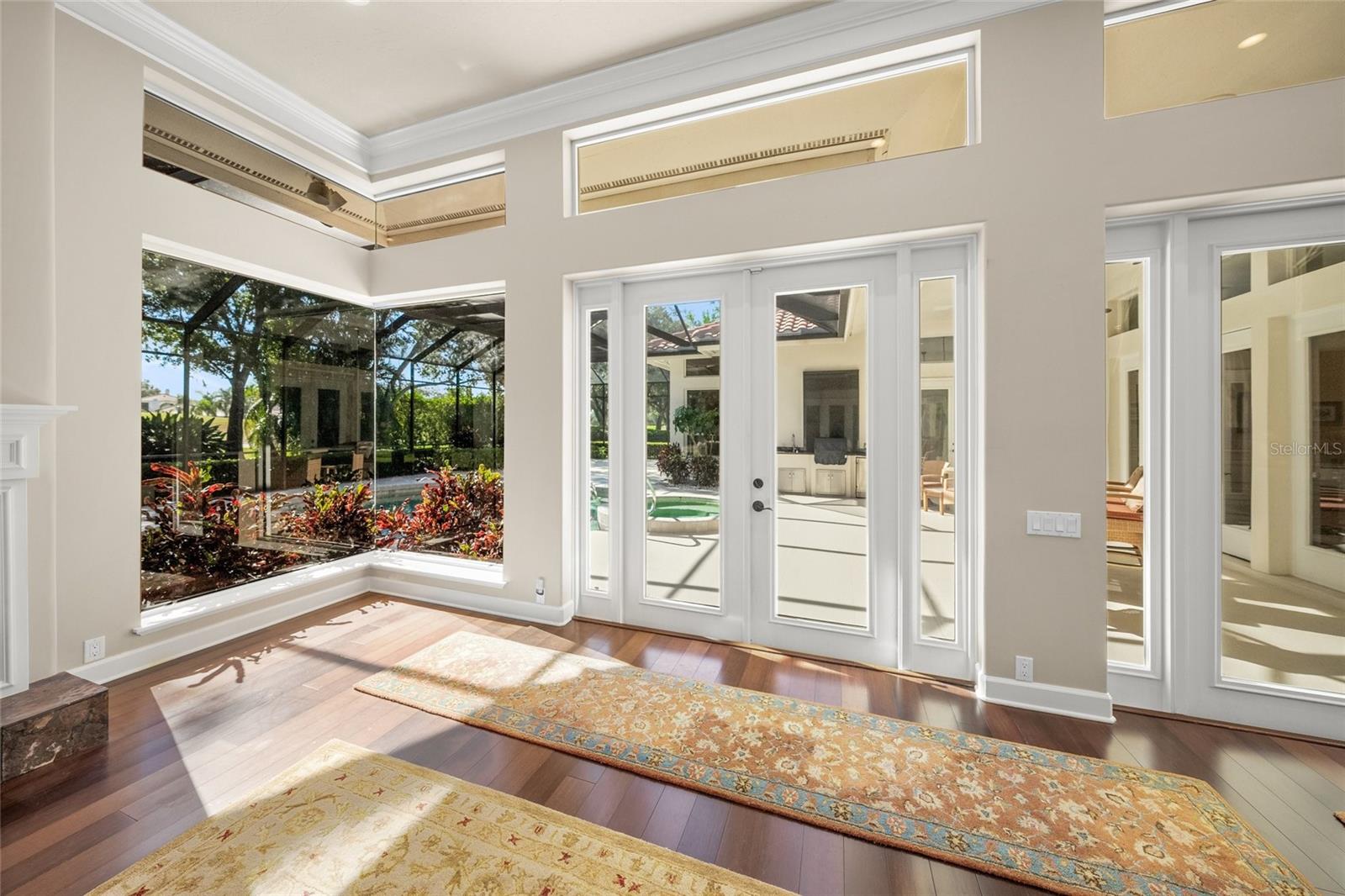 Sarasota, Florida, 34240, United States, 4 Bedrooms Bedrooms, ,5 BathroomsBathrooms,Residential,Active,1968088