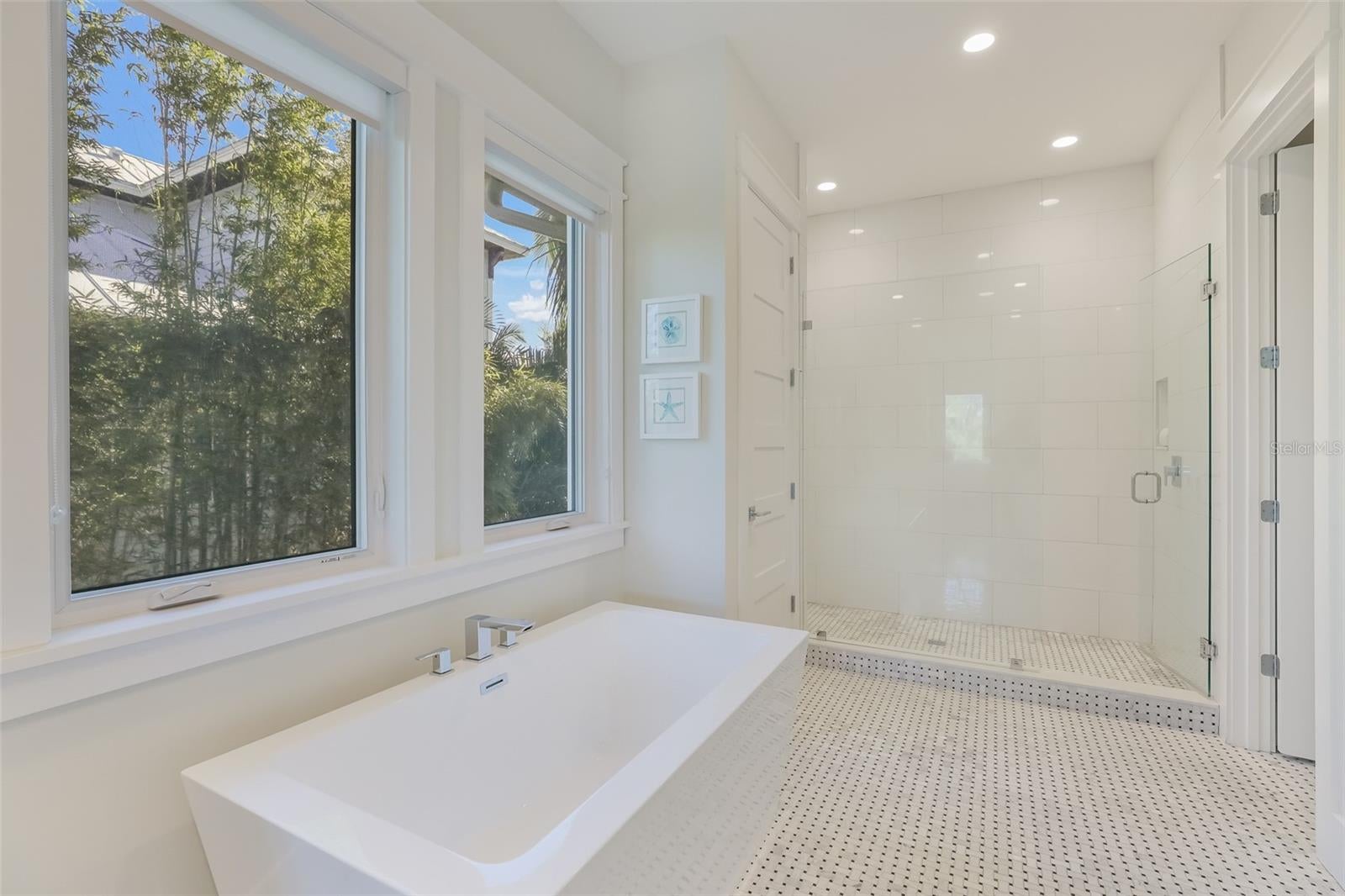 Anna Maria, Florida, 34216, United States, 4 Bedrooms Bedrooms, ,5 BathroomsBathrooms,Residential,Active,2009371