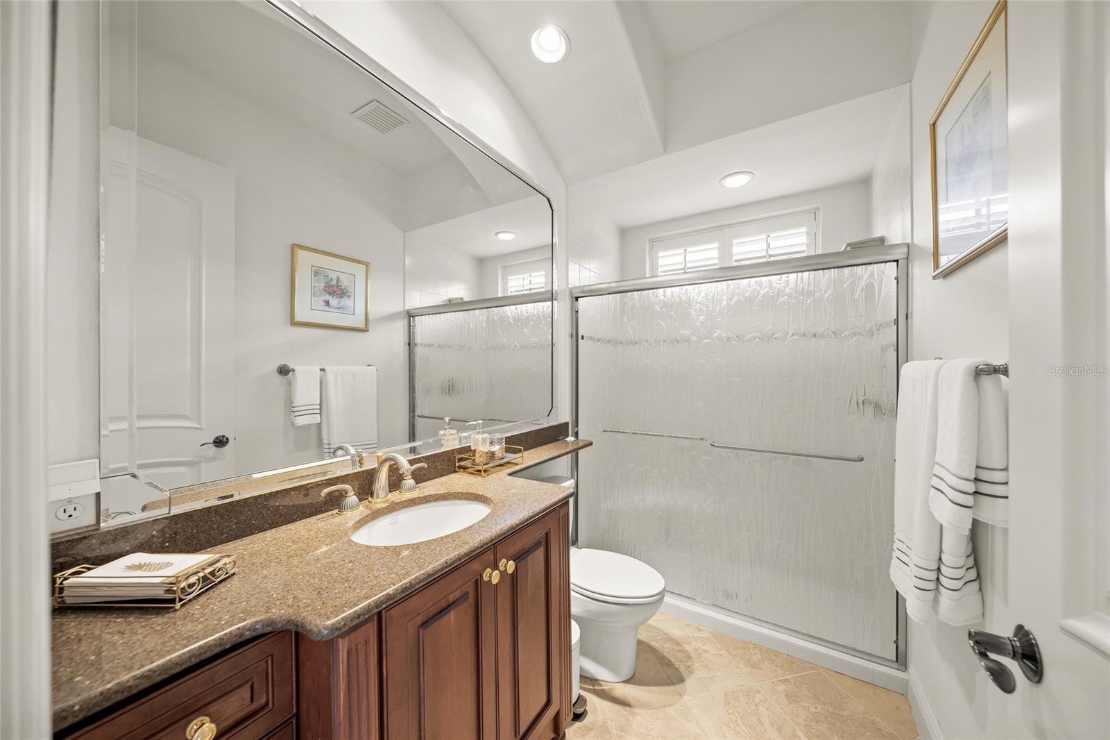 Sarasota, Florida, 34240, United States, 4 Bedrooms Bedrooms, ,5 BathroomsBathrooms,Residential,Active,1898192