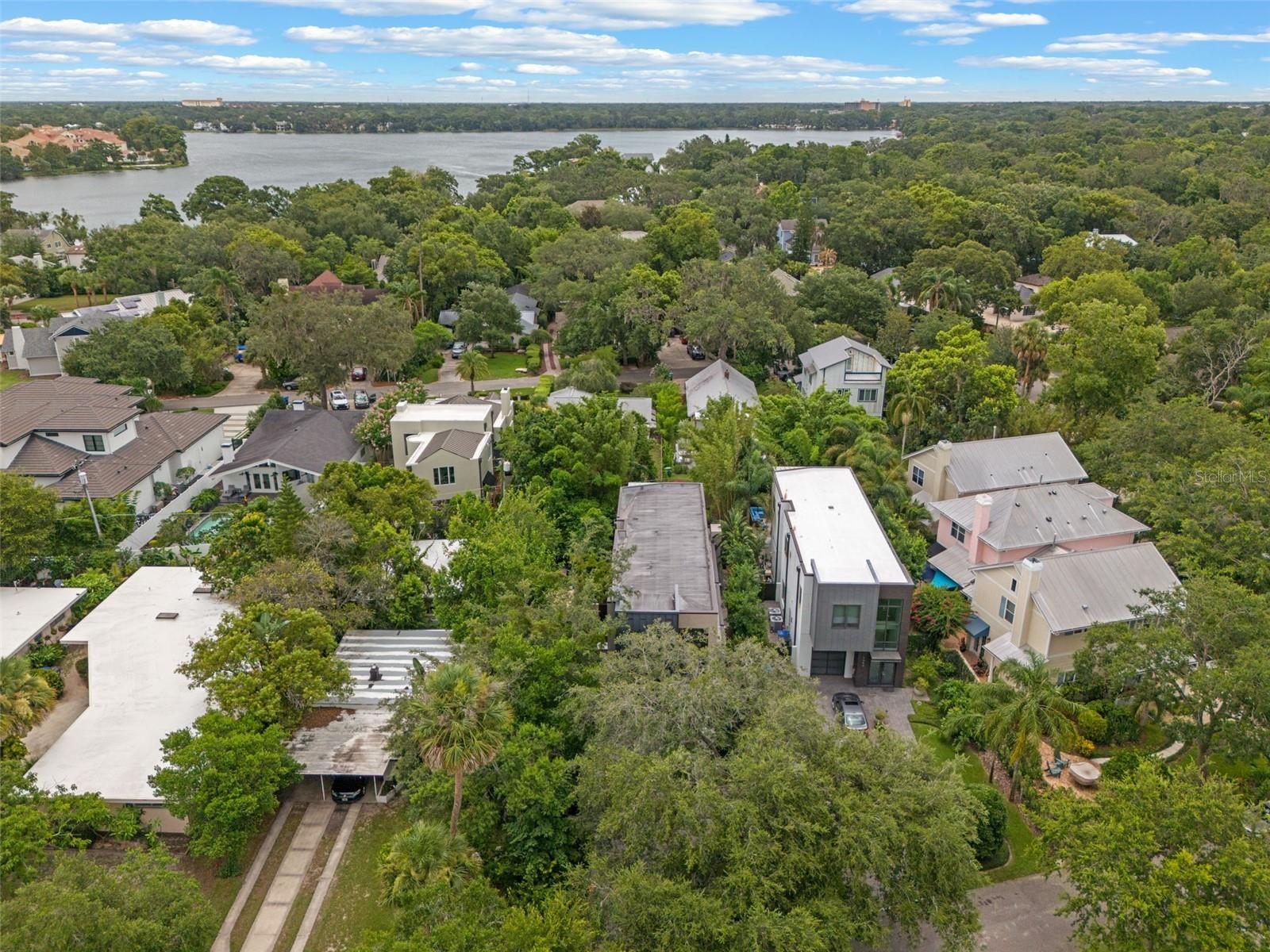 Winter Park, Florida, 32789, United States, 3 Bedrooms Bedrooms, ,4 BathroomsBathrooms,Residential,Active,1884859