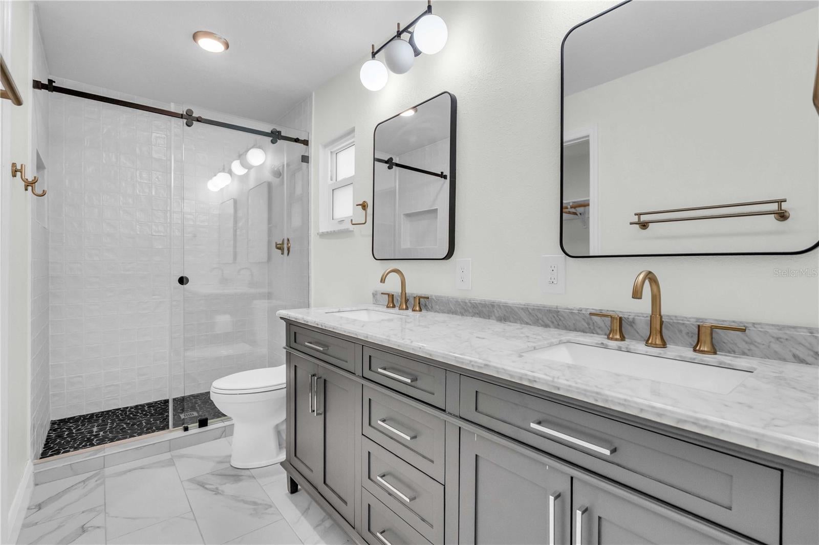 Indian Rocks Beach, Florida, 33785, United States, 3 Bedrooms Bedrooms, ,3 BathroomsBathrooms,Residential,Active,1945092