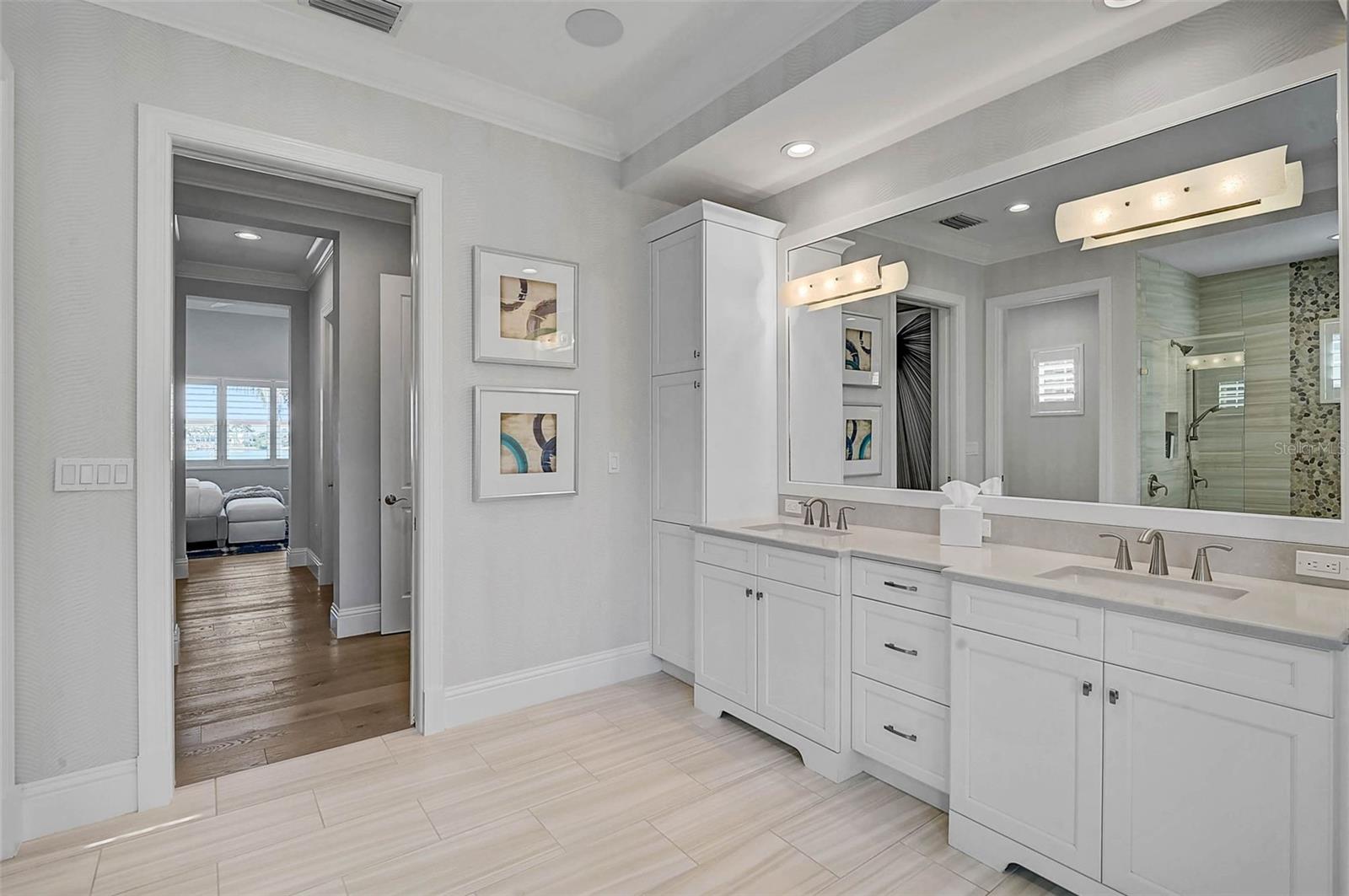 Sarasota, Florida, 34236, United States, 5 Bedrooms Bedrooms, ,6 BathroomsBathrooms,Residential,Active,1972132