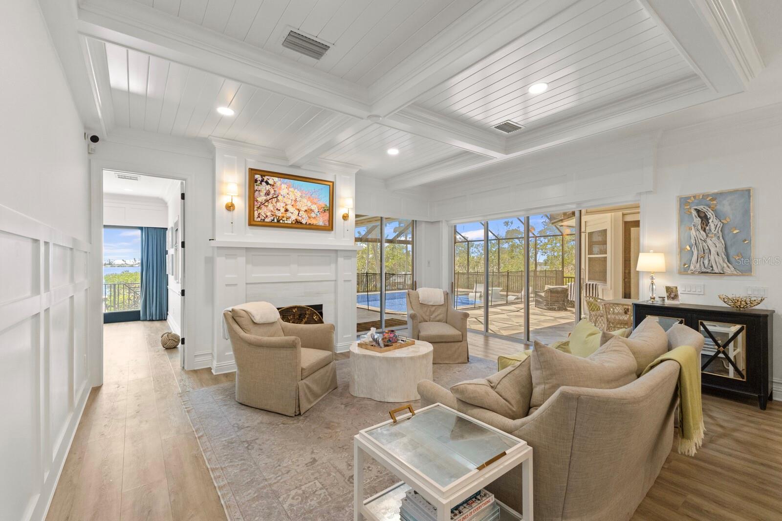 Bradenton, Florida, 34209, United States, 5 Bedrooms Bedrooms, ,6 BathroomsBathrooms,Residential,Active,1800164