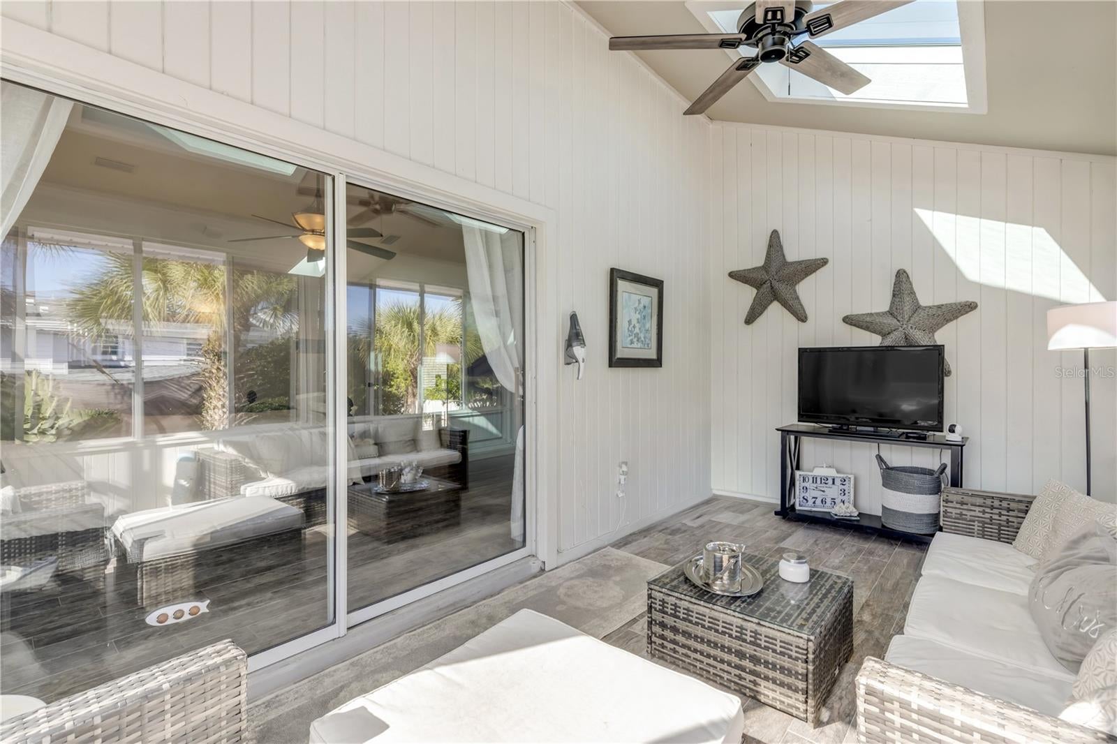 New Smyrna Beach, Florida, 32169, United States, 4 Bedrooms Bedrooms, ,5 BathroomsBathrooms,Residential,Active,2008346