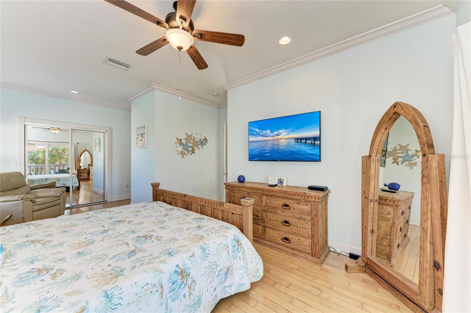 Holmes Beach, Florida, 34217, United States, 3 Bedrooms Bedrooms, ,3 BathroomsBathrooms,Residential,Active,1973325