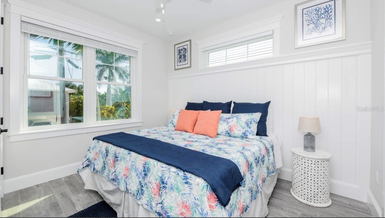 Bradenton Beach, Florida, 34217, United States, 7 Bedrooms Bedrooms, ,8 BathroomsBathrooms,Residential,Active,1988487