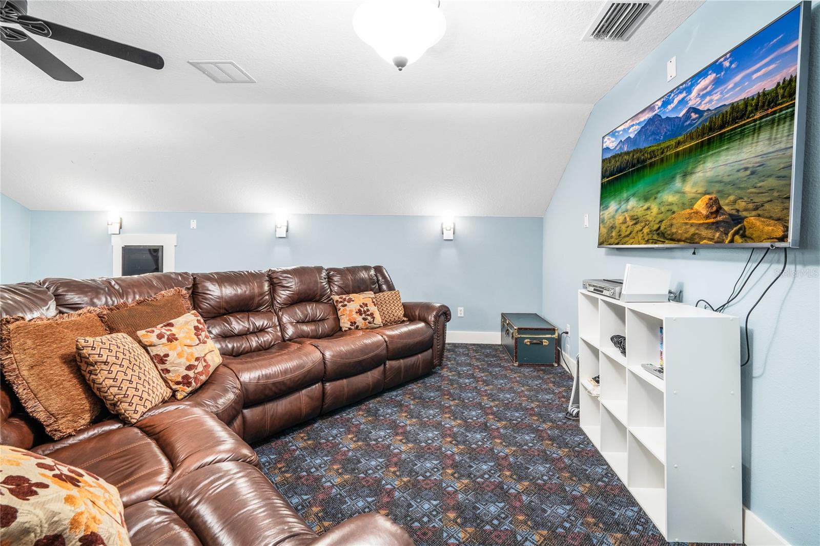 Umatilla, Florida, 32784, United States, 4 Bedrooms Bedrooms, ,4 BathroomsBathrooms,Residential,Active,1859381