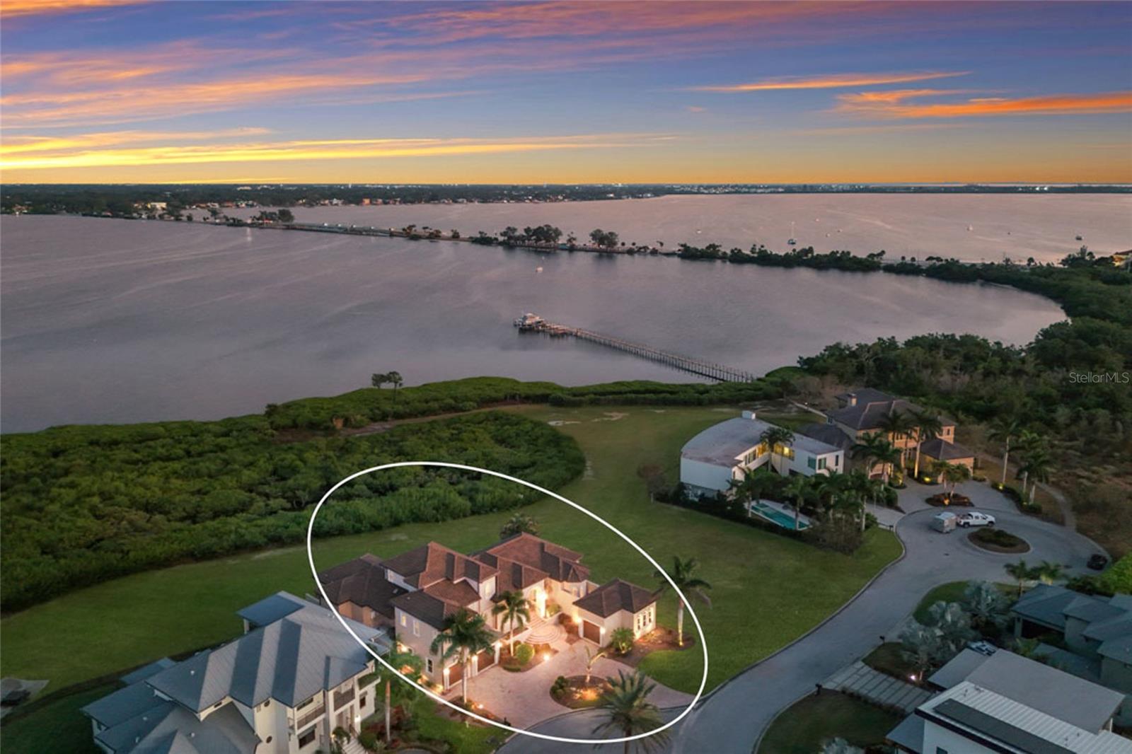 Bradenton, Florida, 34209, United States, 3 Bedrooms Bedrooms, ,5 BathroomsBathrooms,Residential,Active,1997612