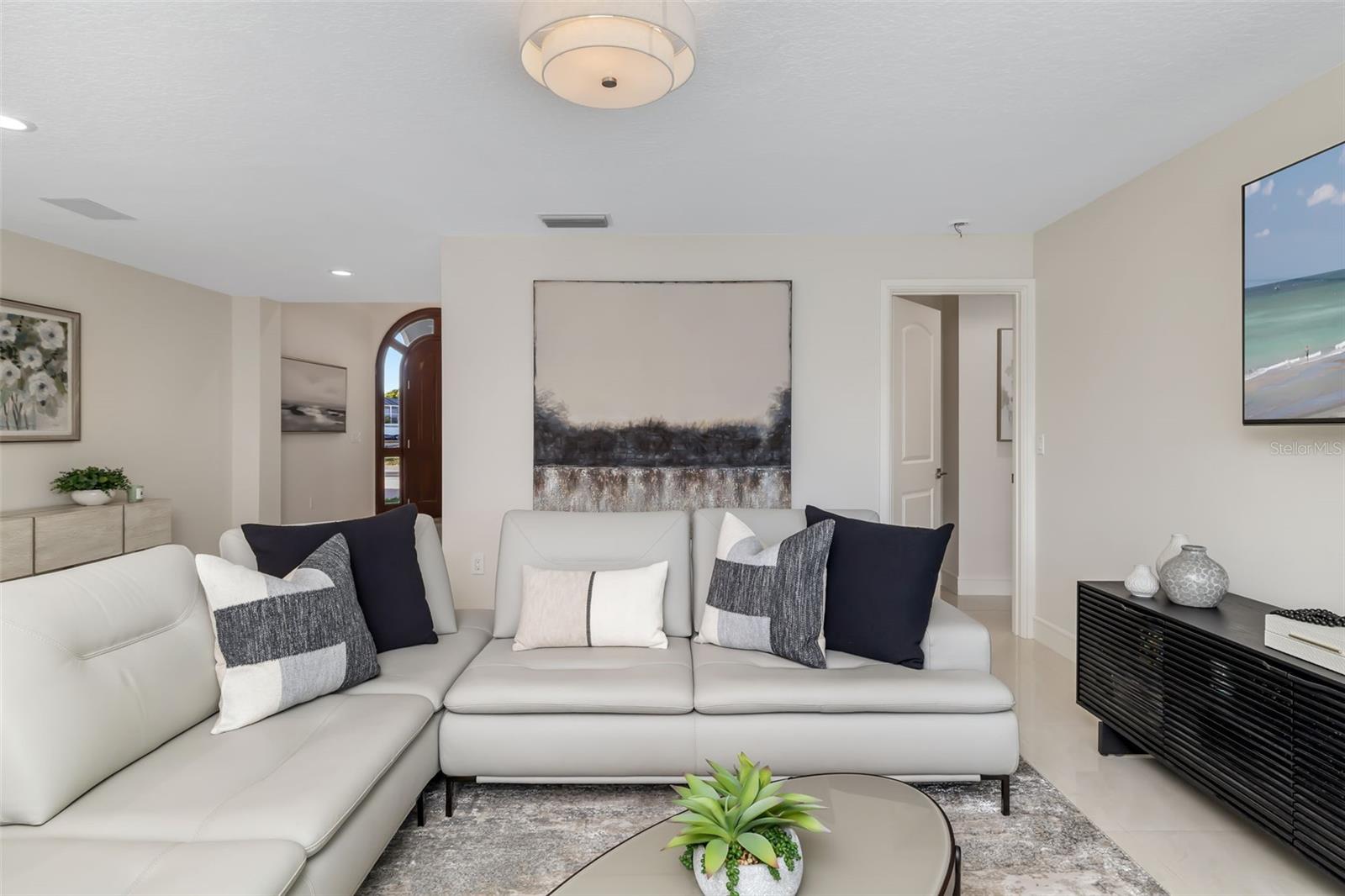 Sarasota, Florida, 34236, United States, 3 Bedrooms Bedrooms, ,4 BathroomsBathrooms,Residential,Active,2007150