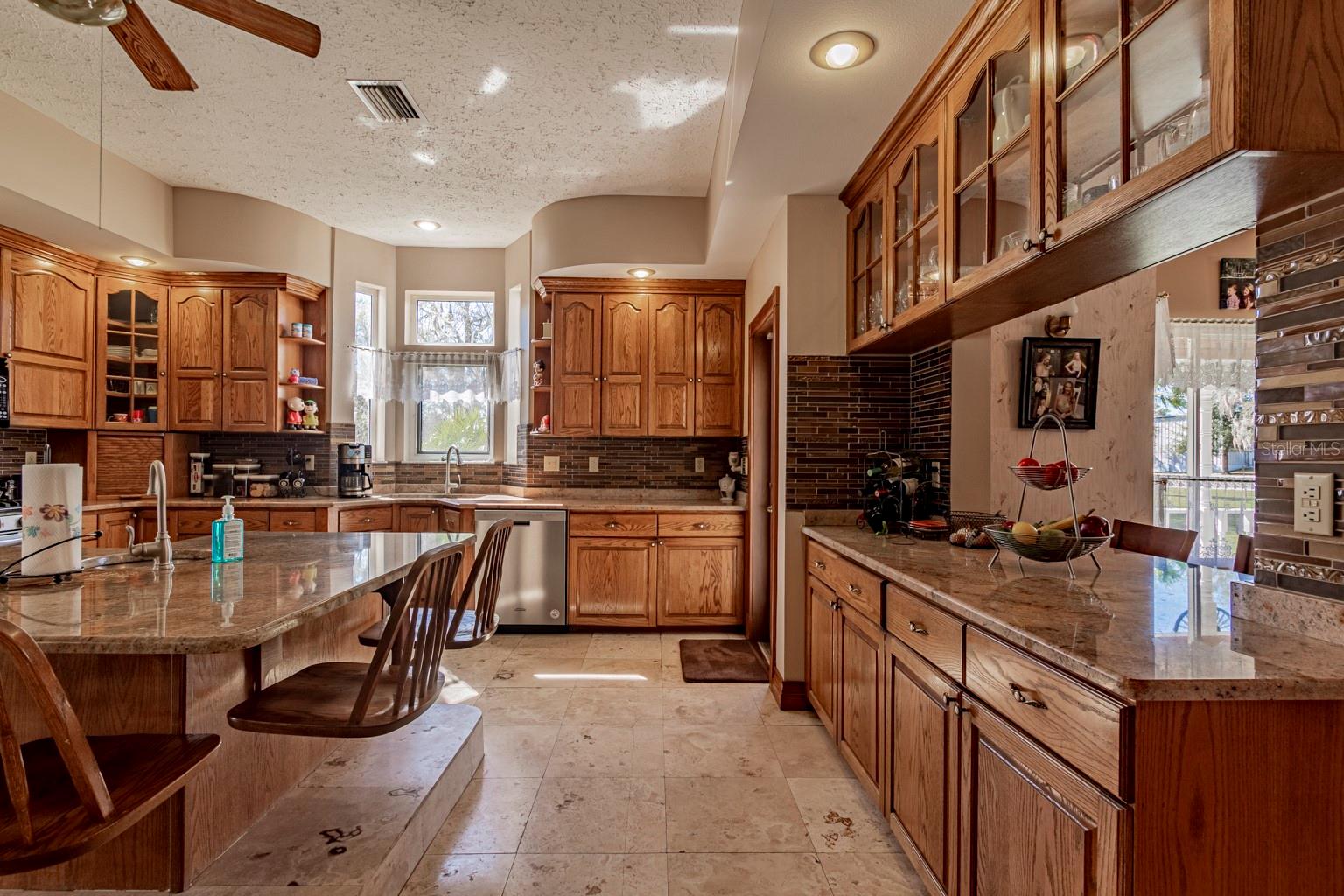 New Port Richey, Florida, 34654, United States, 4 Bedrooms Bedrooms, ,5 BathroomsBathrooms,Residential,Active,1963410