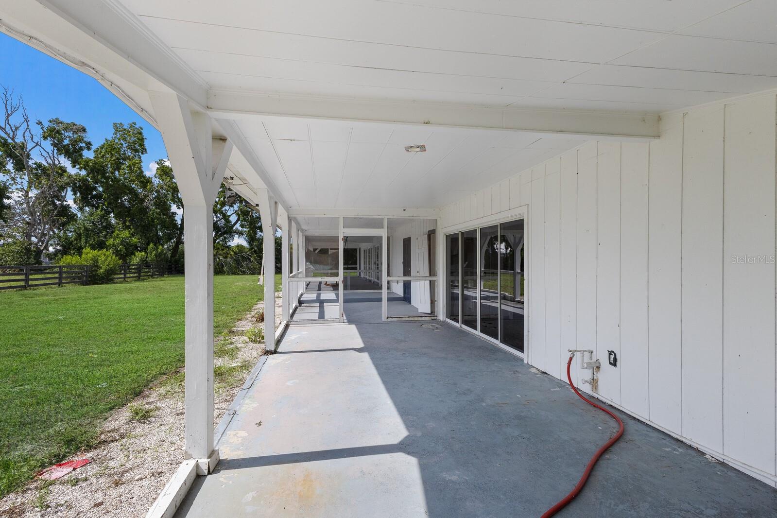 Bradenton, Florida, 34209, United States, ,4 BathroomsBathrooms,Residential,Active,1863490