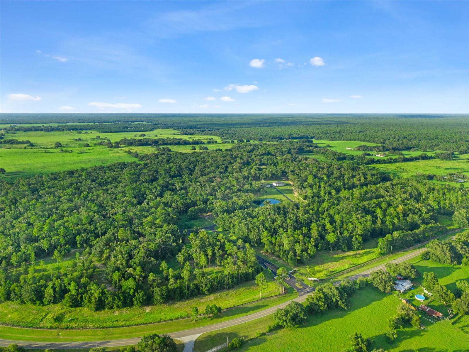 Homosassa, Florida, 34446, United States, 4 Bedrooms Bedrooms, ,4 BathroomsBathrooms,Residential,Active,1910160