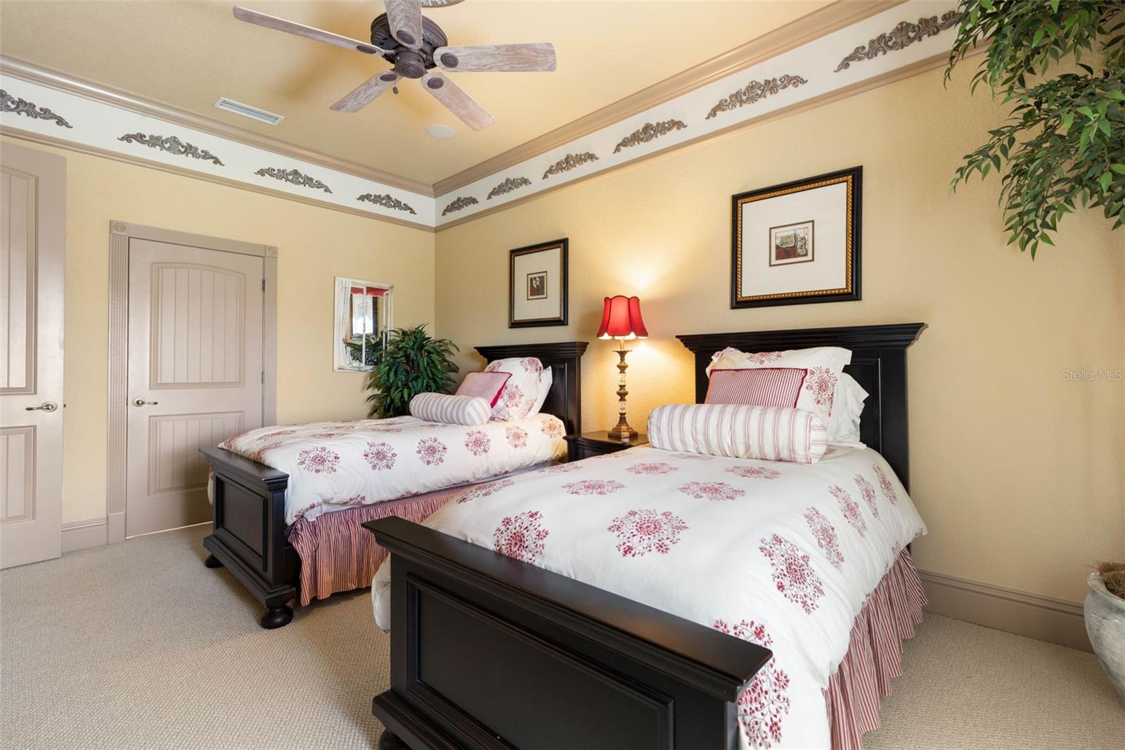 Palm Coast, Florida, 32137, United States, 5 Bedrooms Bedrooms, ,5 BathroomsBathrooms,Residential,Active,2044134