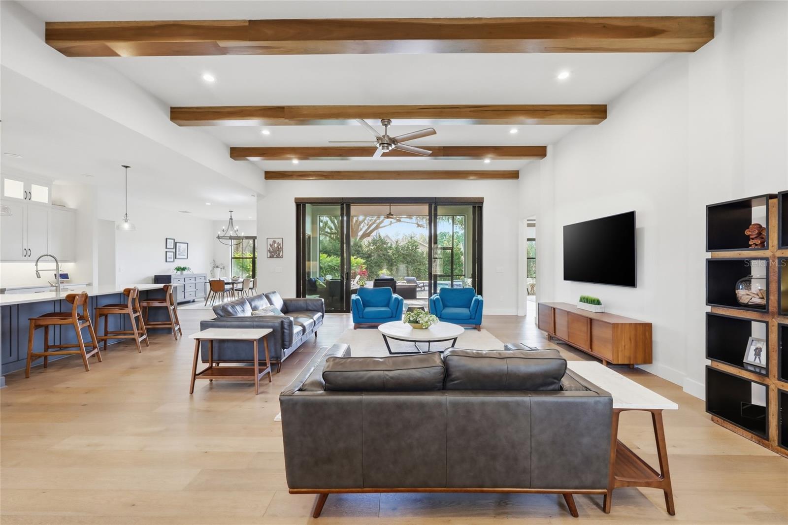 Winter Garden, Florida, 34787, United States, 5 Bedrooms Bedrooms, ,3 BathroomsBathrooms,Residential,Active,2009833