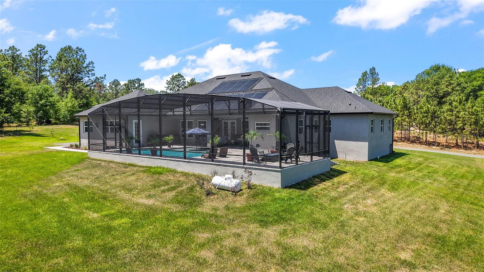 Lady Lake, Florida, 32159, United States, 5 Bedrooms Bedrooms, ,3 BathroomsBathrooms,Residential,Active,1985870