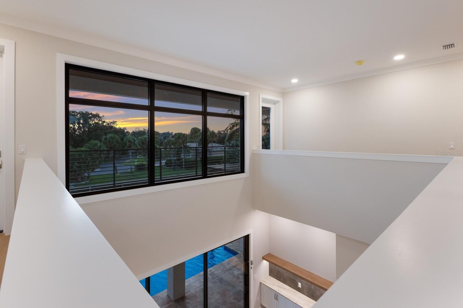 Sarasota, Florida, 34242, United States, 4 Bedrooms Bedrooms, ,6 BathroomsBathrooms,Residential,Active,1941333