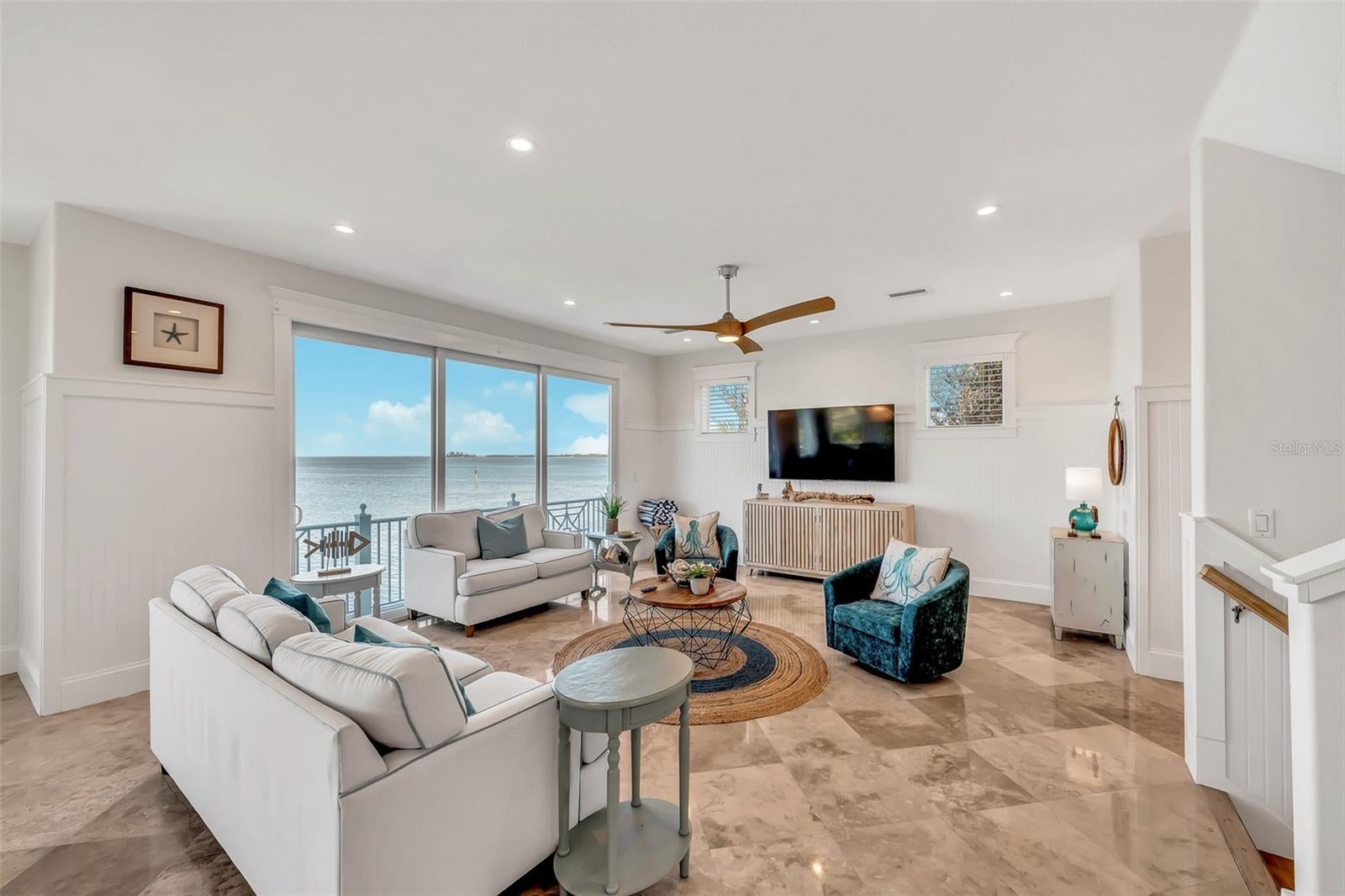 Holmes Beach, Florida, 34217, United States, 5 Bedrooms Bedrooms, ,5 BathroomsBathrooms,Residential,Active,1907959
