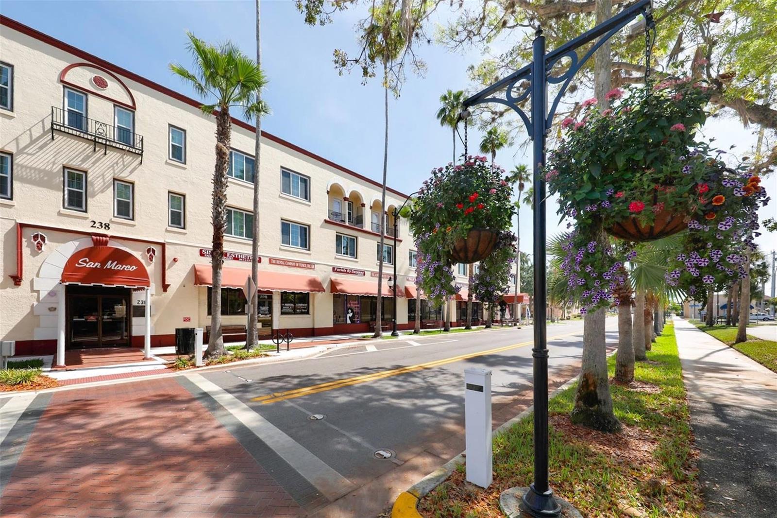 Venice, Florida, 34285, United States, 3 Bedrooms Bedrooms, ,3 BathroomsBathrooms,Residential,Active,2006992