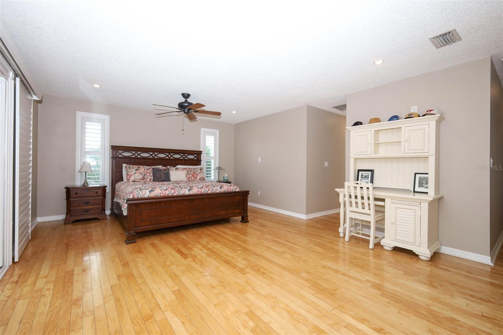 New Smyrna Beach, Florida, 32169, United States, 4 Bedrooms Bedrooms, ,4 BathroomsBathrooms,Residential,Active,1985597