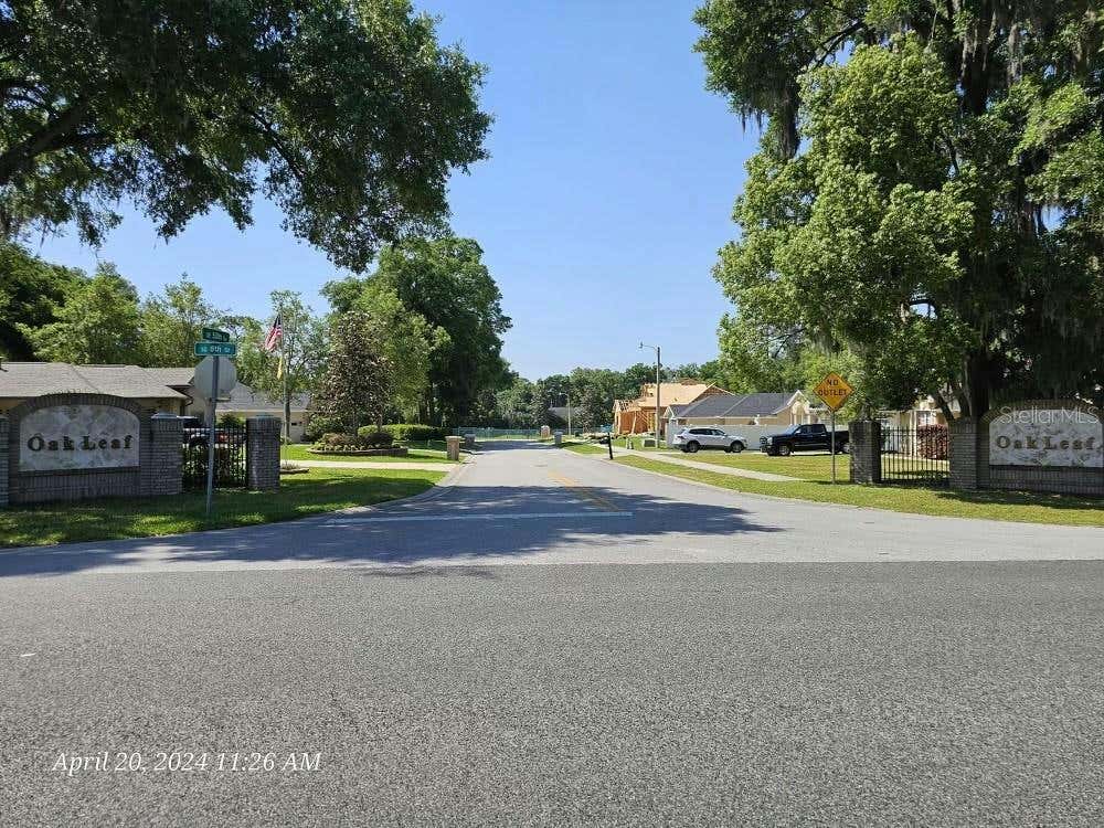 1042 SE 50TH TER, OCALA, FL 34471, photo 1 of 18