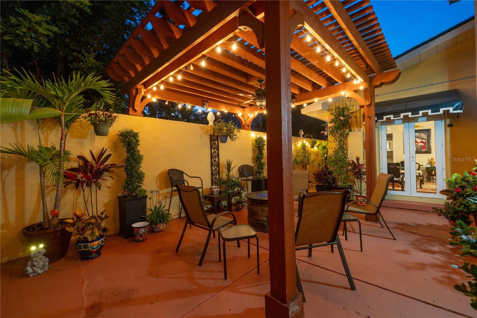 St Petersburg, Florida, 33704, United States, ,3 BathroomsBathrooms,Residential,Active,1824541