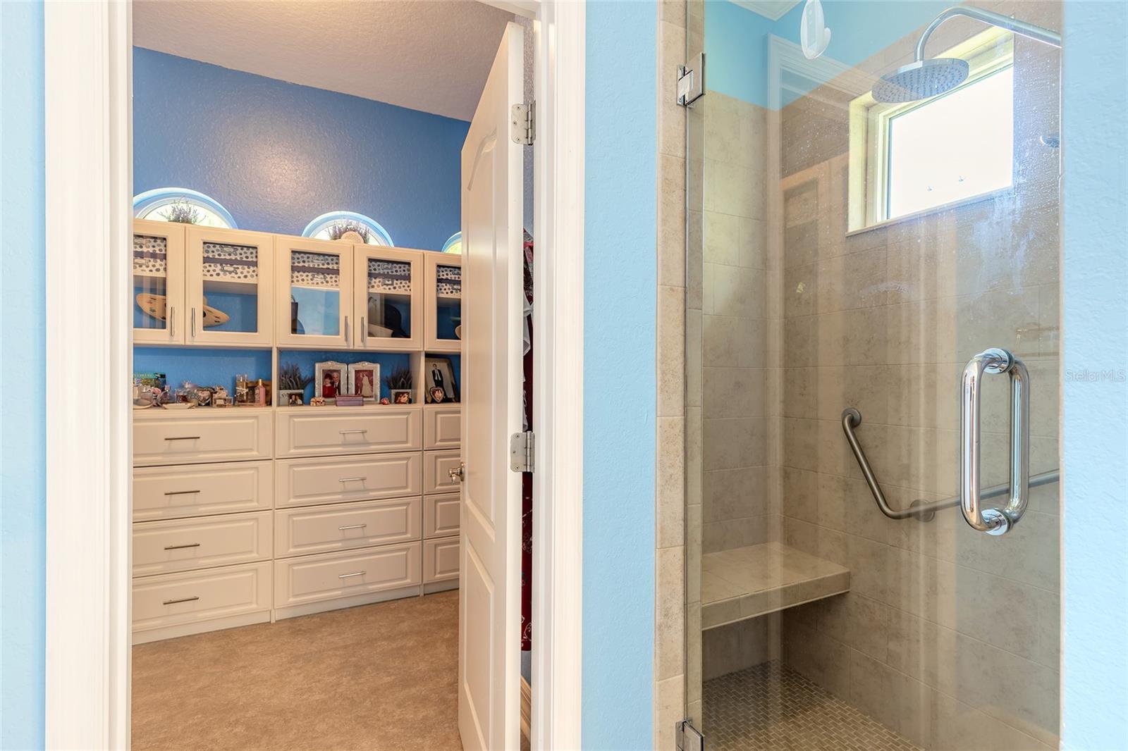 Daytona Beach, Florida, 32124, United States, 5 Bedrooms Bedrooms, ,4 BathroomsBathrooms,Residential,Active,1945086