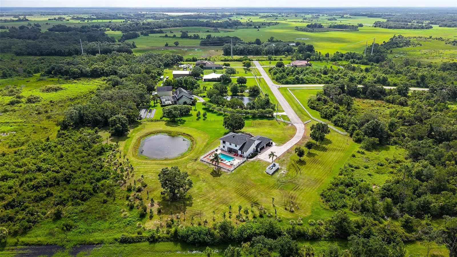 Sarasota, Florida, 34241, United States, 5 Bedrooms Bedrooms, ,4 BathroomsBathrooms,Residential,Active,1888985