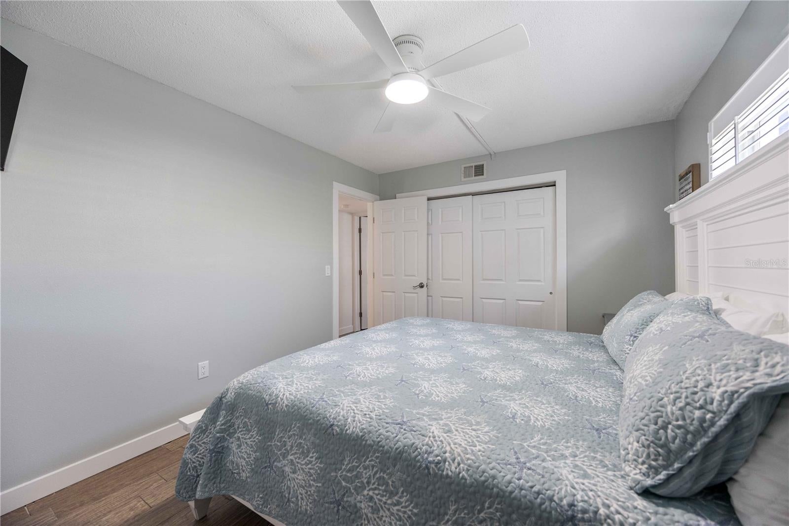 Sarasota, Florida, 34242, United States, 4 Bedrooms Bedrooms, ,3 BathroomsBathrooms,Residential,Active,1905468