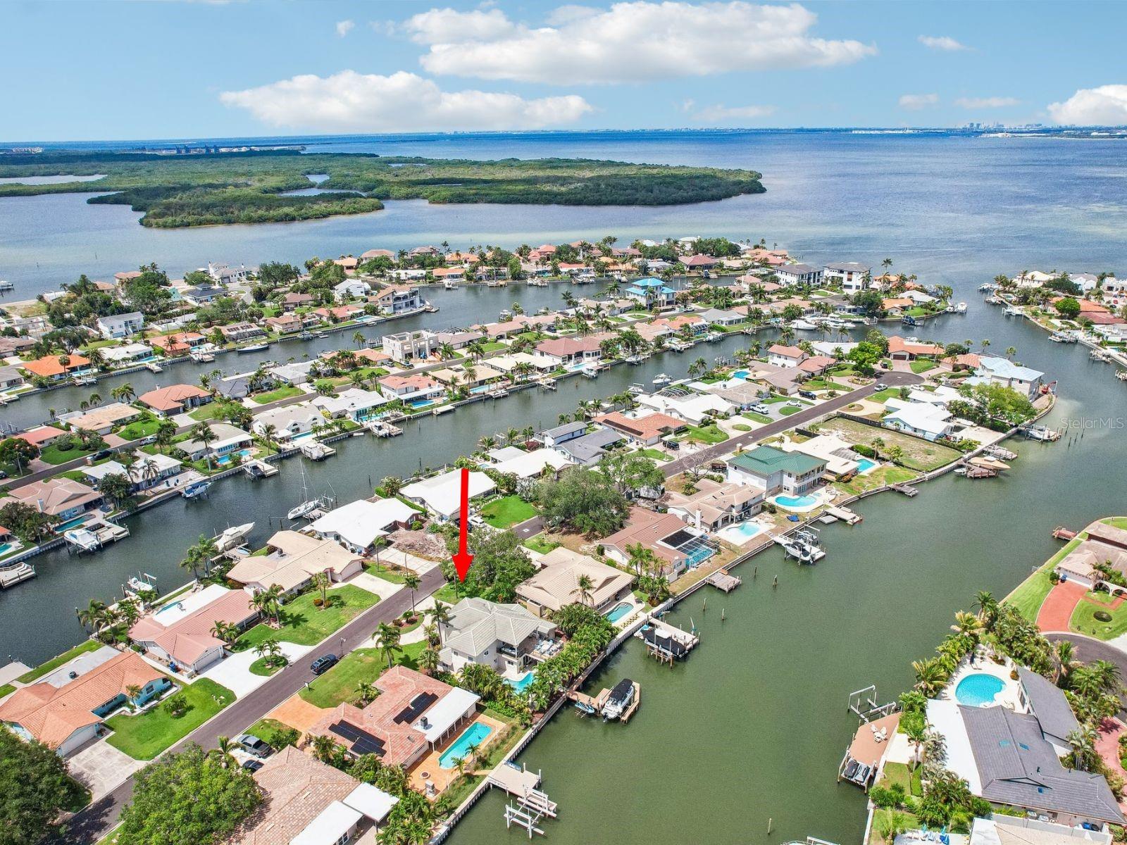 St Petersburg, Florida, 33703, United States, 5 Bedrooms Bedrooms, ,3 BathroomsBathrooms,Residential,Active,2051998