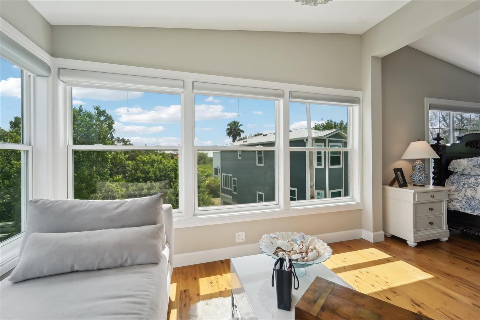 Longboat Key, Florida, 34228, United States, 3 Bedrooms Bedrooms, ,3 BathroomsBathrooms,Residential,Active,1993956