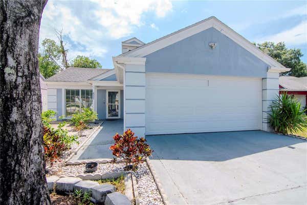 8335 PADDLEWHEEL ST, TAMPA, FL 33637 - Image 1