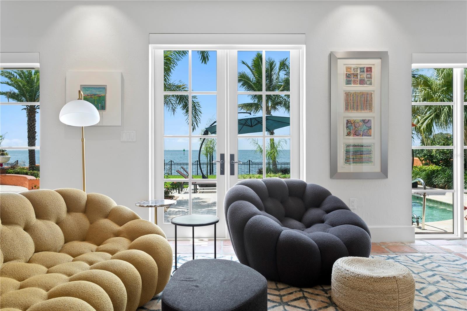 St Petersburg, Florida, 33704, United States, 6 Bedrooms Bedrooms, ,7 BathroomsBathrooms,Residential,Active,1871834