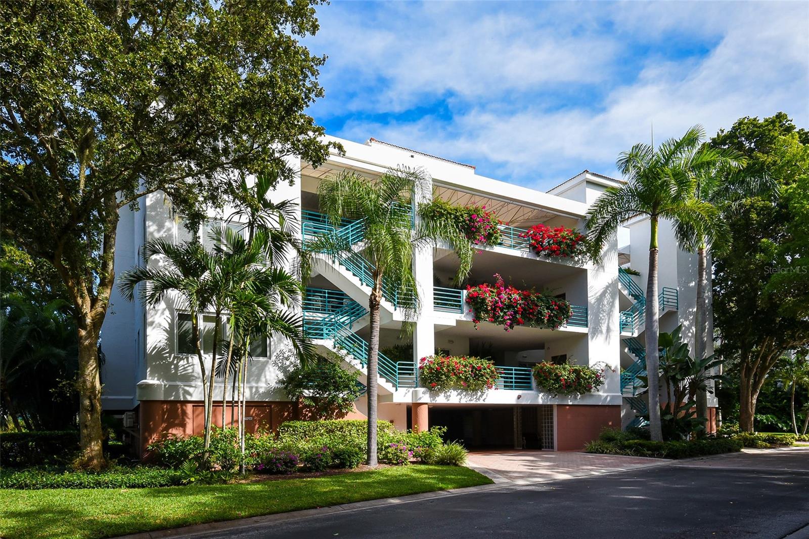 Longboat Key, Florida, 34228, United States, 3 Bedrooms Bedrooms, ,3 BathroomsBathrooms,Residential,Active,1992251