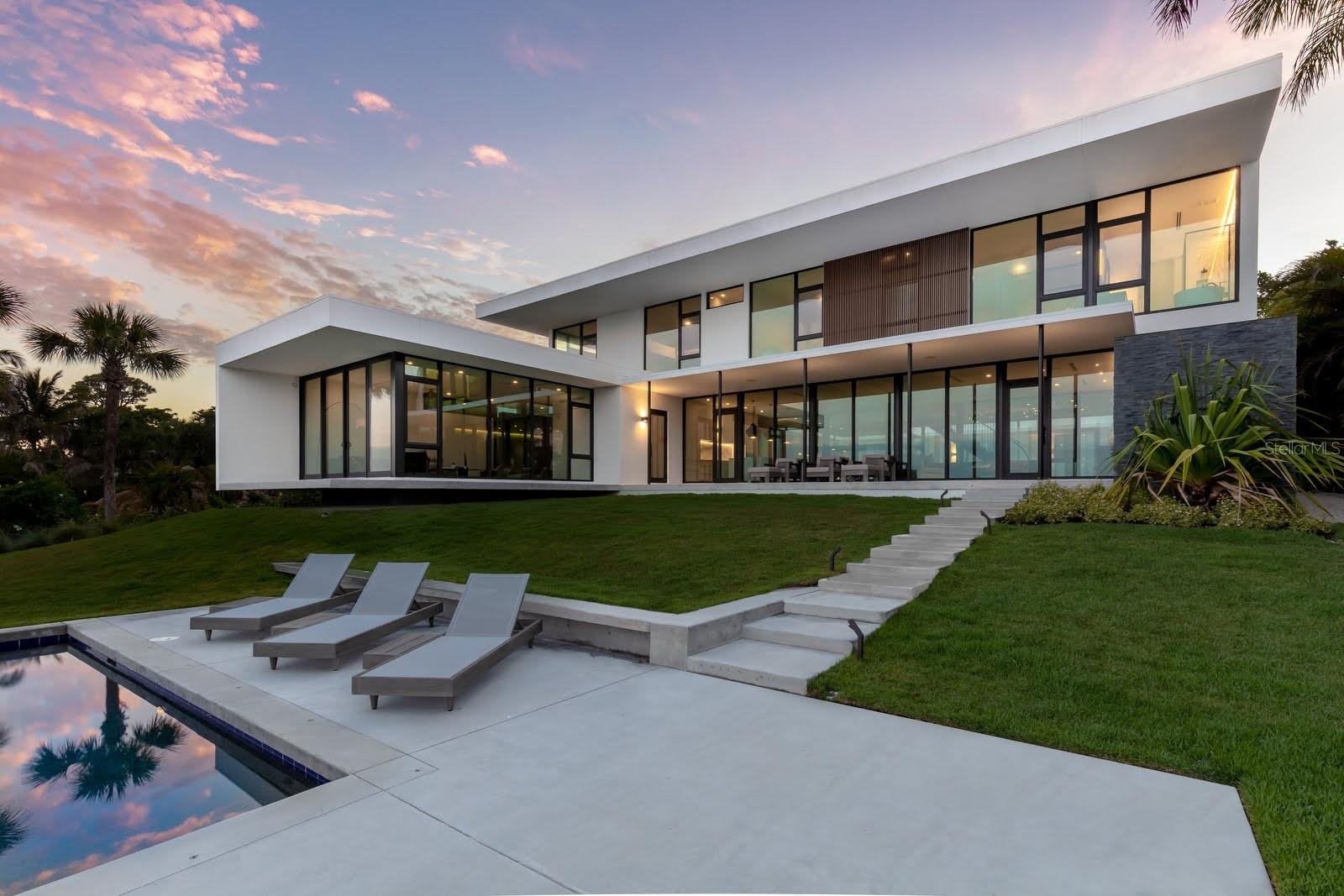 Sarasota, Florida, 34239, United States, 5 Bedrooms Bedrooms, ,5 BathroomsBathrooms,Residential,Active,2011197