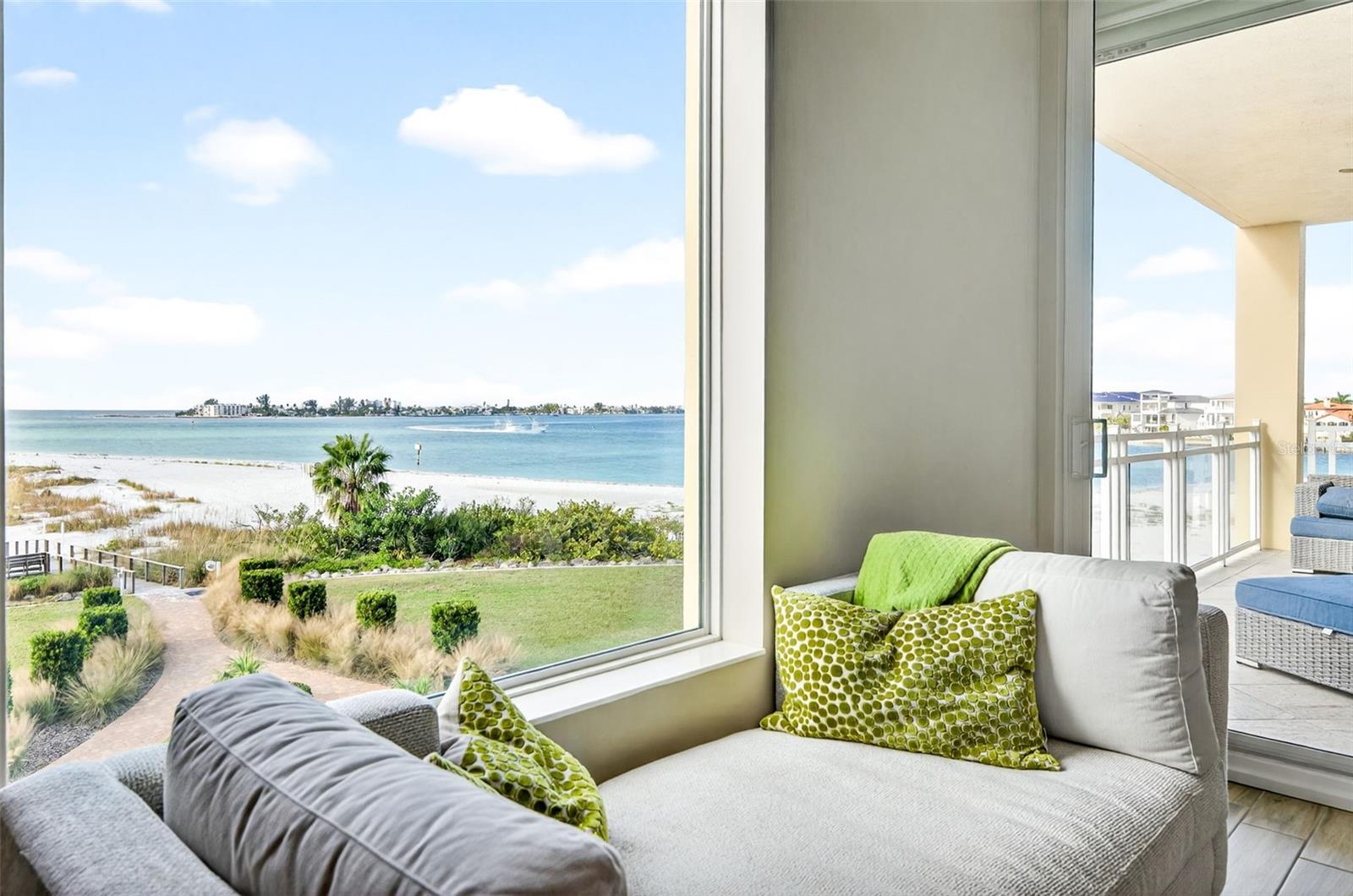 St Petersburg, Florida, 33715, United States, 3 Bedrooms Bedrooms, ,4 BathroomsBathrooms,Residential,Active,2002363